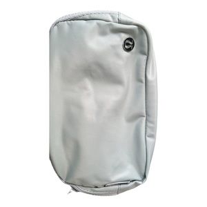 Lululemon Silver Everywhere Belt Bag New with Tags